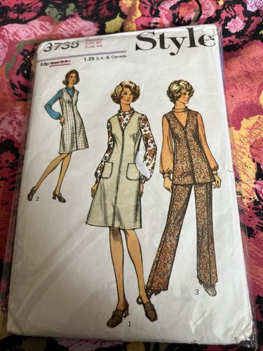 Vintage style 1970 - 1970’s, dress
