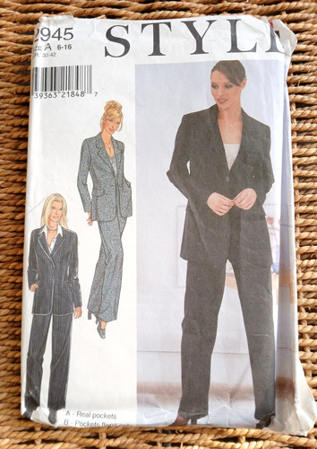 Vintage 1990s style sewing - vintage,