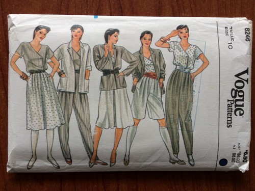 8246 vintage vogue jacket - vintage,